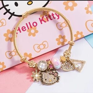 Hello Kitty Gold Charm Bracelet 
